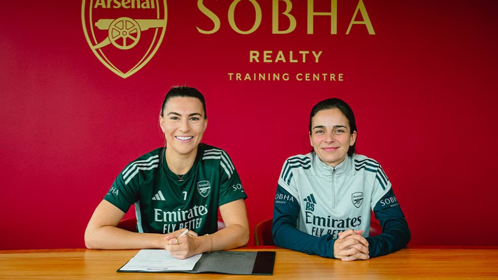 Steph Catley signs a new contract for Arsenal Women until 2028